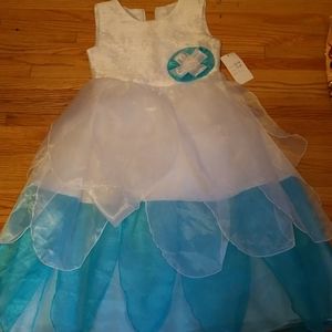 Selling a dress